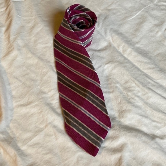 Robert Talbott Magenta Striped Silk Tie Made in USA - Picture 7 of 7